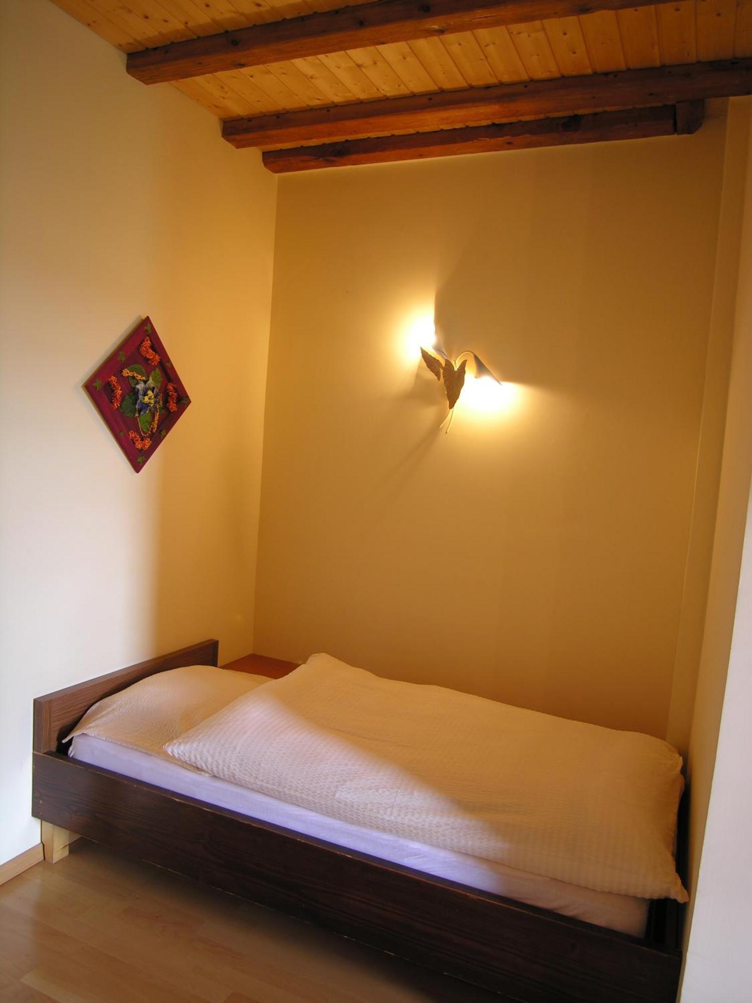 Hotel Acacia Marly-le-Grand Buitenkant foto