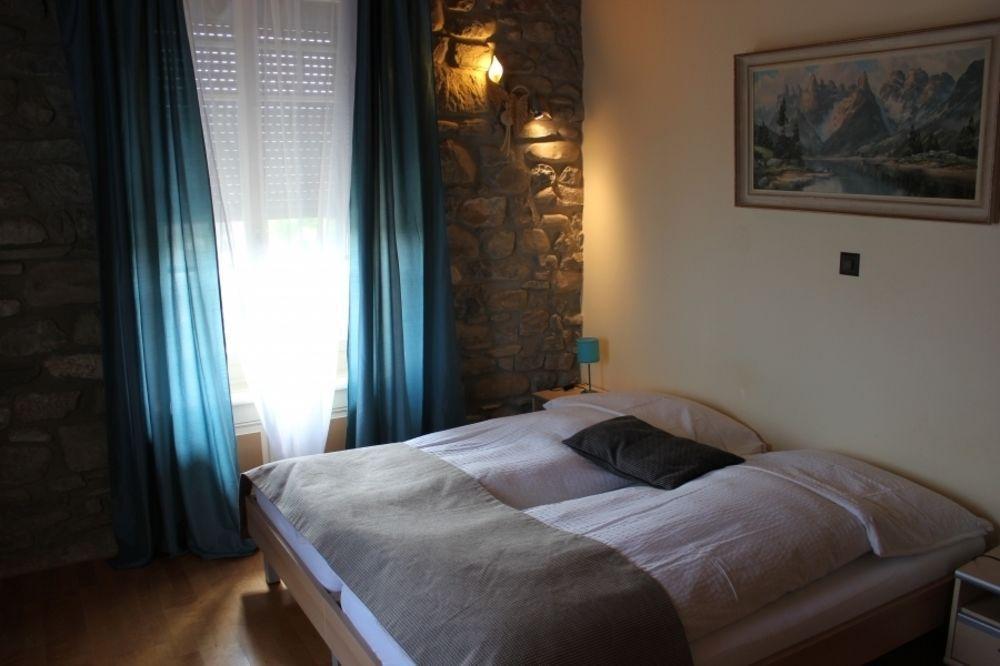 Hotel Acacia Marly-le-Grand Buitenkant foto