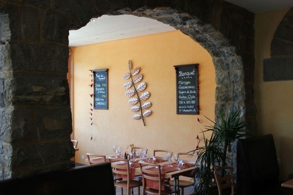 Hotel Acacia Marly-le-Grand Buitenkant foto
